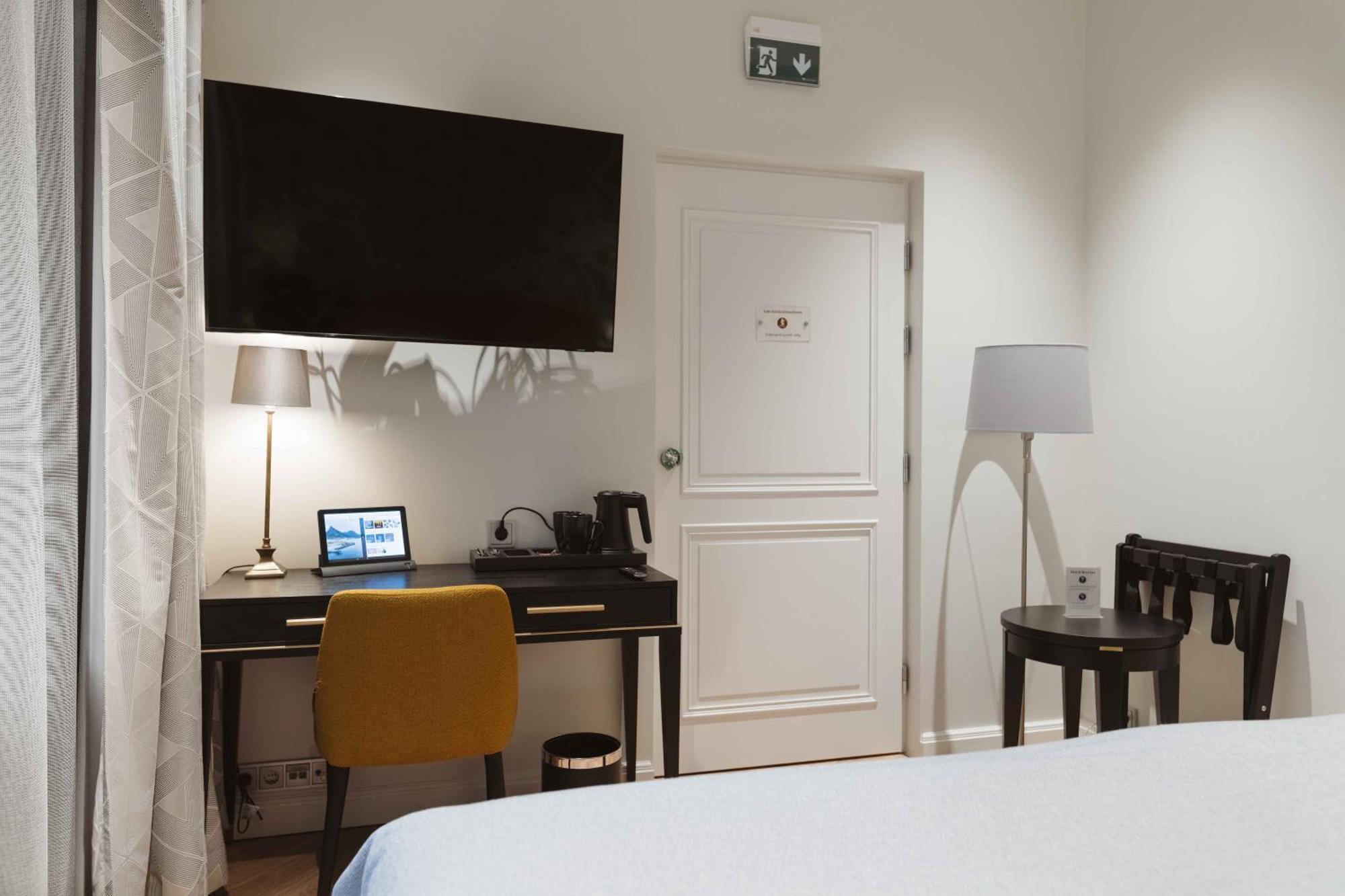 Hotel Bastian Helsinki Luaran gambar
